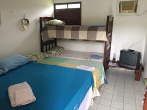 Family Room, Multiple Beds