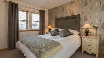 2 makuuhuonetta, silitysrauta/-lauta, ilmainen Wi-Fi, vuodevaatteet