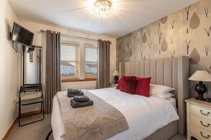 2 Schlafzimmer, Bügeleisen/Bügelbrett, kostenloses WLAN, Bettwäsche