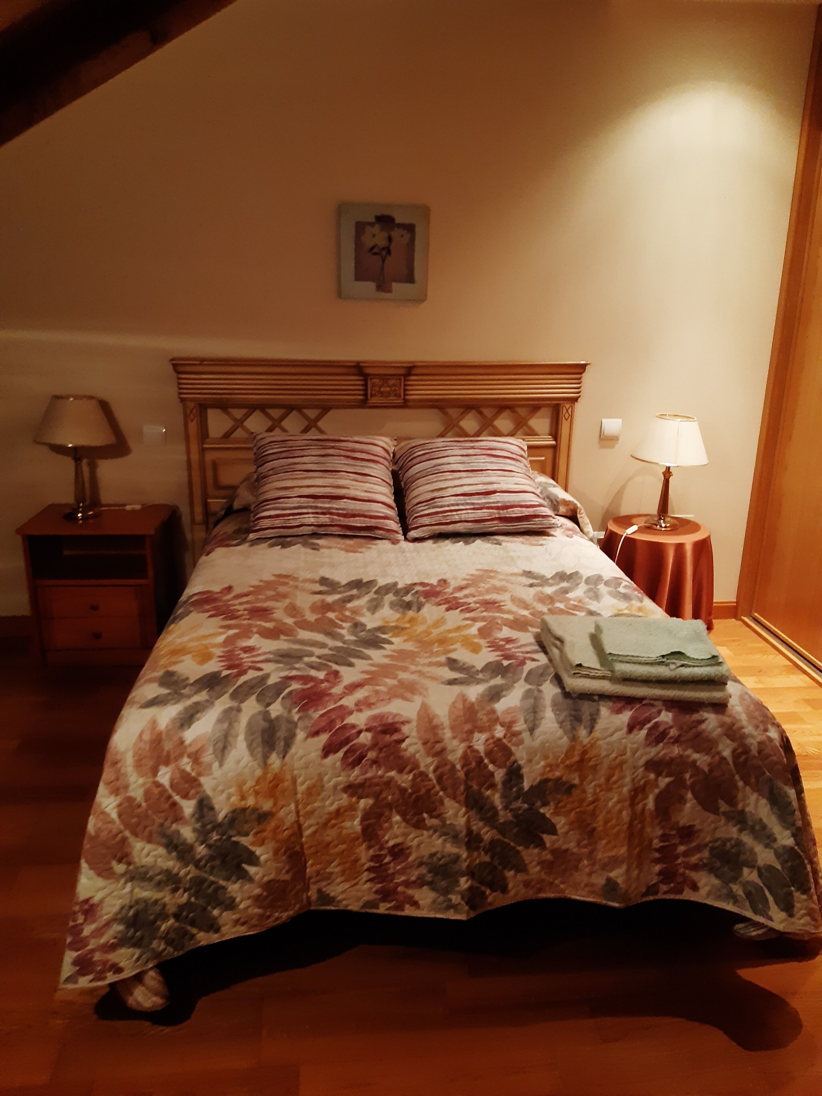 3 多间卧室、熨斗/熨衣板、旅行婴儿床、免费 WiFi
