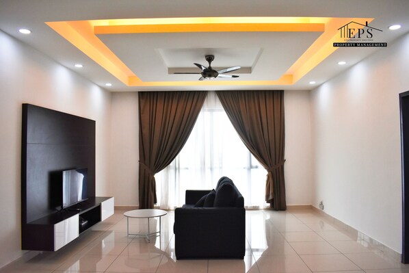 Perhehuoneisto, 2 makuuhuonetta, tupakointi kielletty | Huoneen varustelu