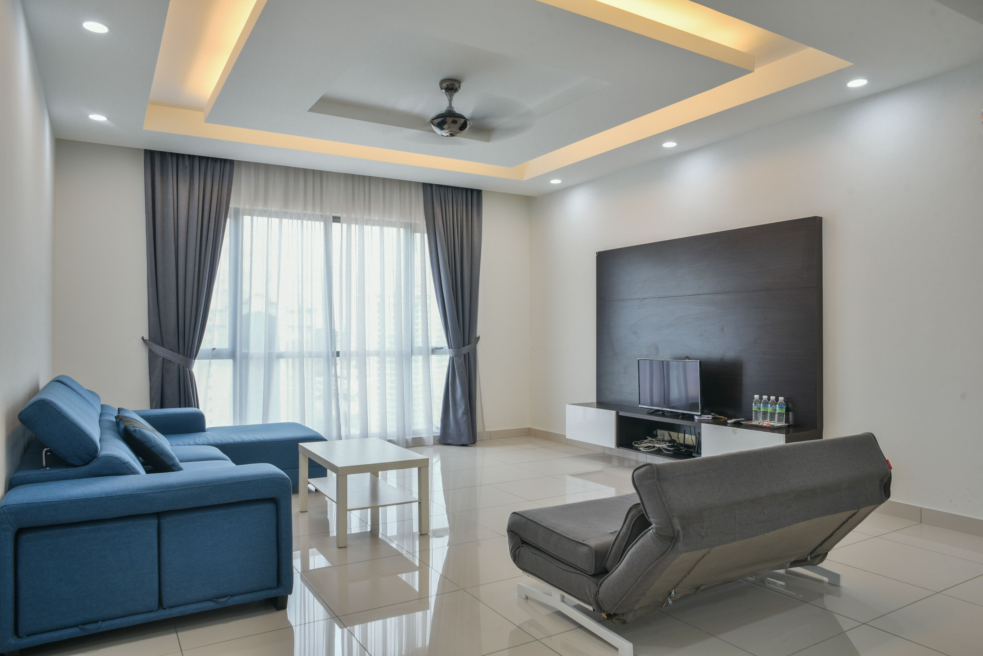 Family Apartment, 2 Bedrooms, Non Smoking | Living area | 40-inch flat-screen TV with cable channels, TV
