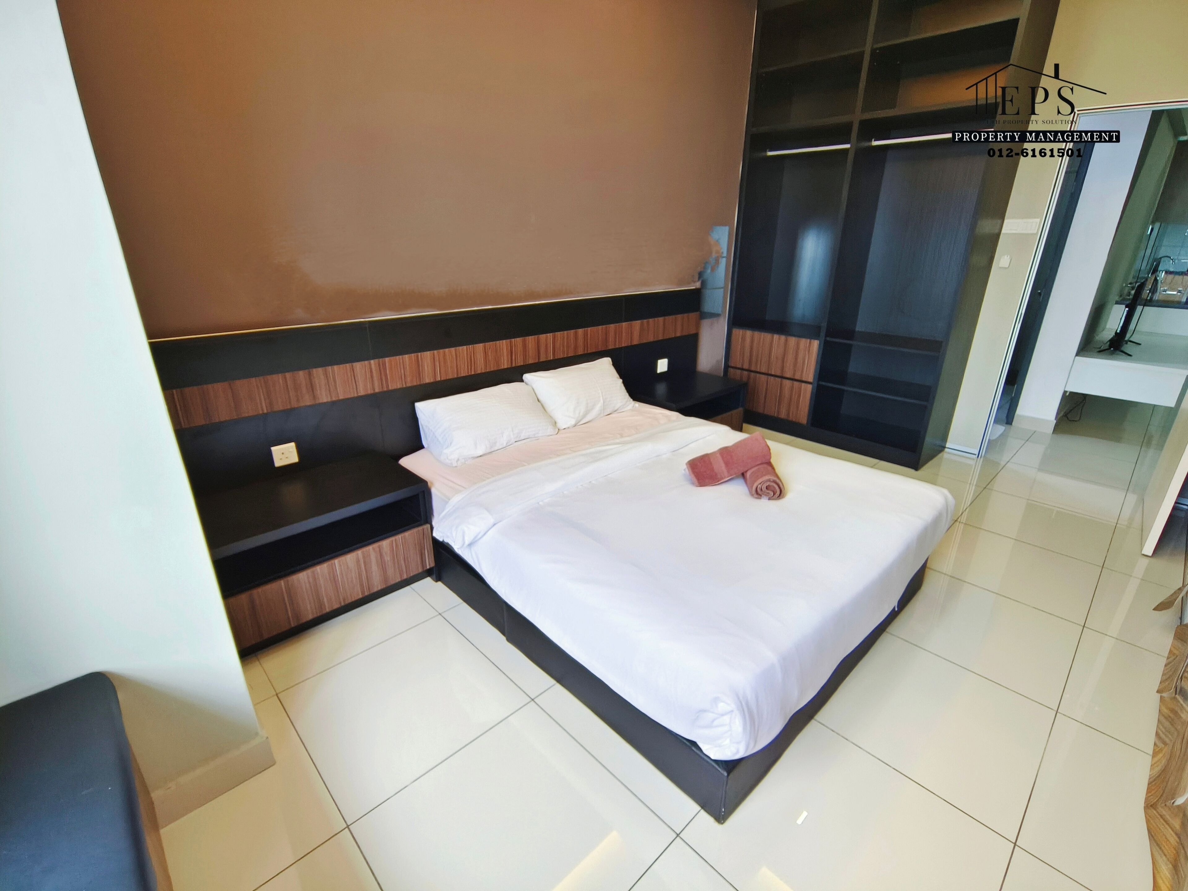 Family Apartment, 2 Bedrooms, Non Smoking | Individually decorated, individually furnished, desk, laptop workspace