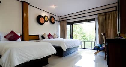 Lampam Resort