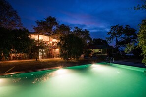 Outdoor pool, pool loungers