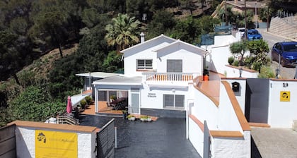 Espacio Kybalion. Casa en la Montaña Cerca de Barcelona.