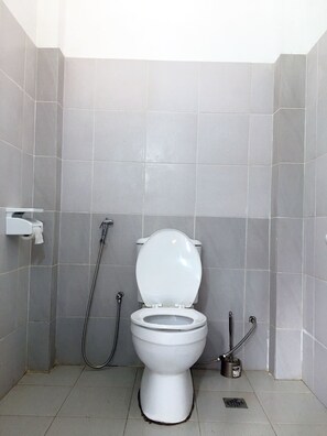 Comfort Apartment, 2 Bedrooms, Courtyard Area | Bathroom