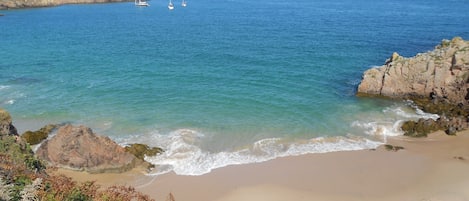 Vlak bij het strand