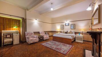 Super Deluxe Rooms | Desk, rollaway beds, free WiFi