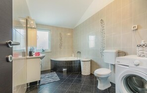 Bathtub - Amazing home in Labin (Labin)
