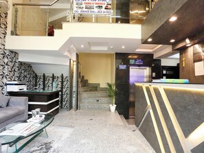 Reception - Hotel Gold Star Inn (New Delhi)