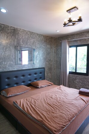 Standard Double Room | Free WiFi