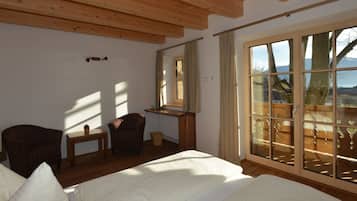 1 habitación y escritorio