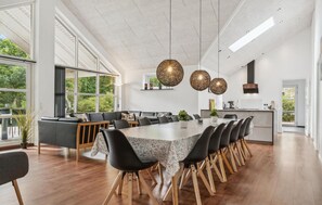 Dining - Amazing home in Grenaa with kitchen (Grenaa)