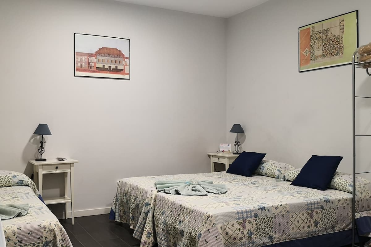 6 sovrum, minibar, individuell inredning och skrivbord