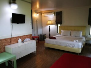 Standard Double Room | Free WiFi