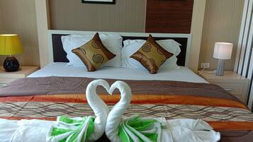 Premier Apartment, Kitchenette, Tower