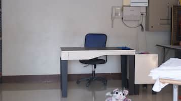 Meja sambut tetamu