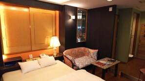 Minibar, free WiFi - HOTEL ESSOR - Adult Only (Nara)