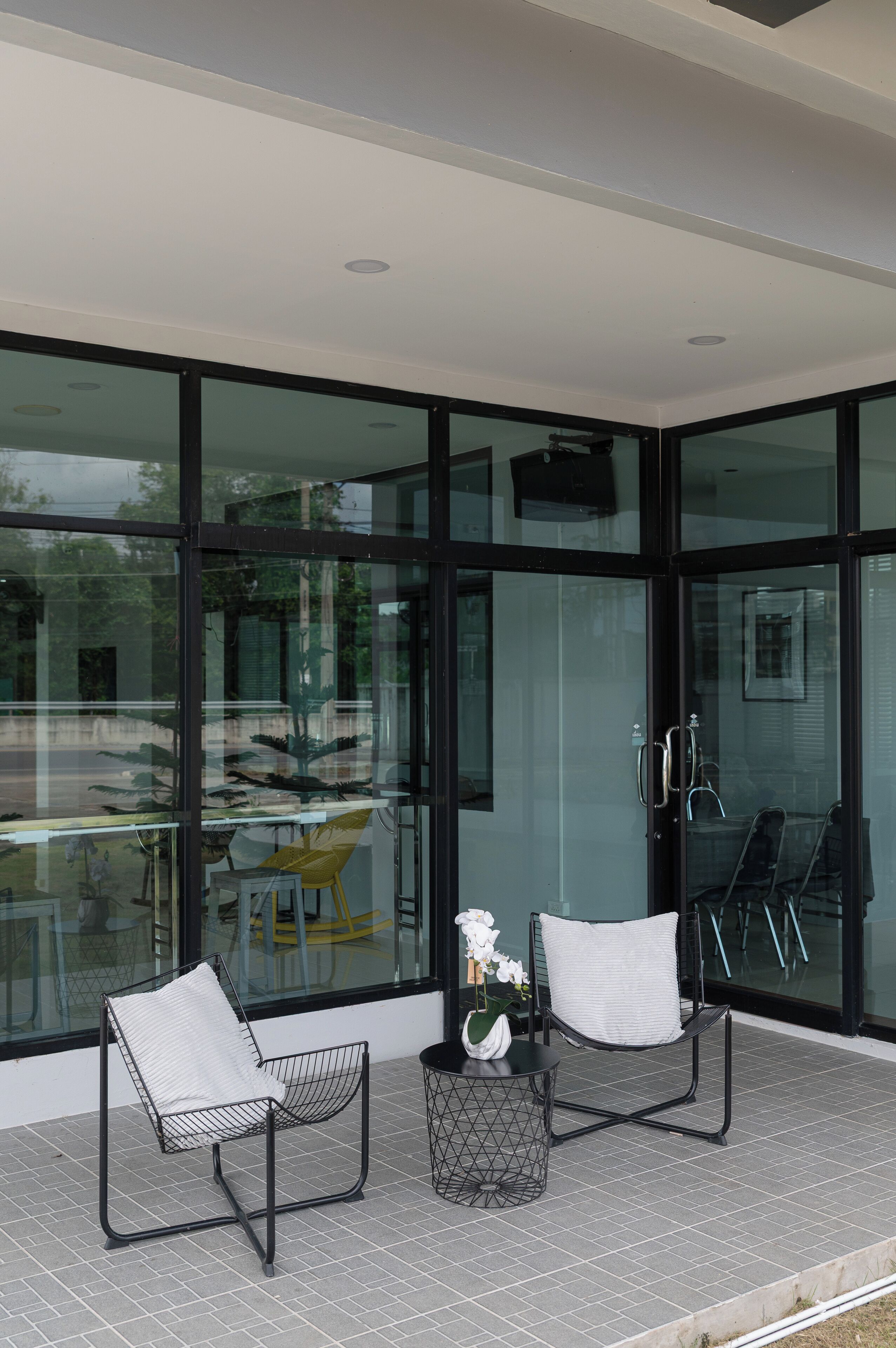 TV màn hình phẳng 24-inch có truyền hình kỹ thuật số, TV 