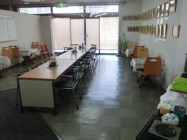 包每日自助式早餐