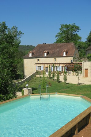 Pool - HOUSE OF CEDAR, BEAUTIFUL STONE HOUSE IN DORDOGNE. (Auriac-du-Périgord)