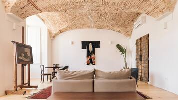 Télévision à écran plat