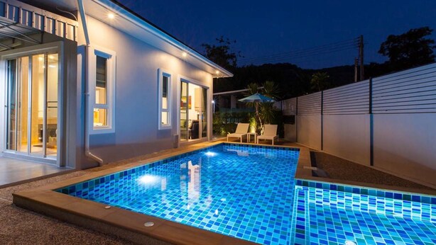 Luxury Villa 2 Bedrooms Poolside | Teres/patio
