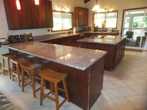 Fridge, microwave, oven, stovetop - Just steps to Hanalei Bay. A Peaceful Getaway TVR4188 W31871267 (Hanalei)