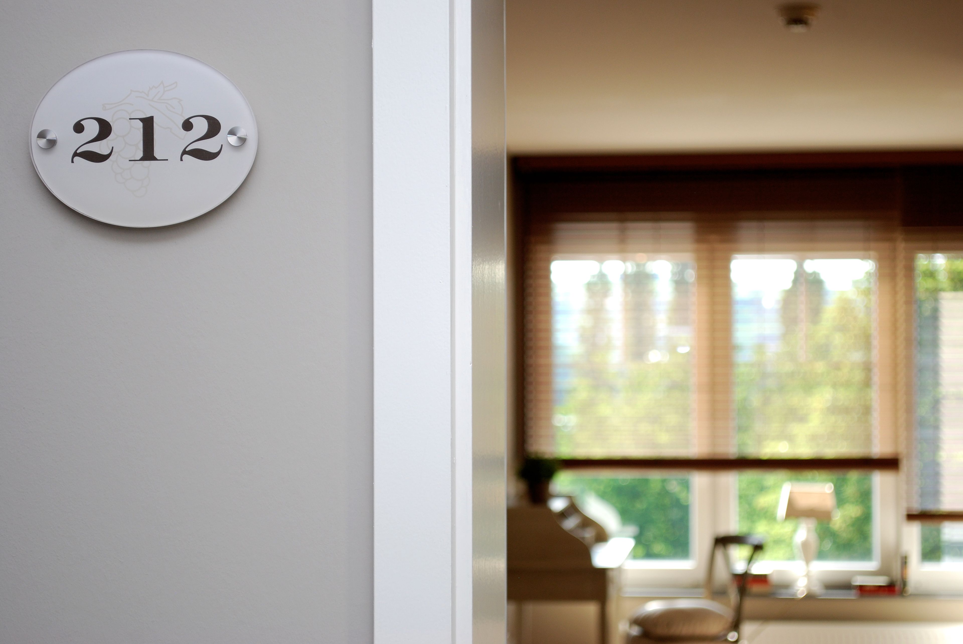 hypo-allergenic bedding, free wifi, bed sheets