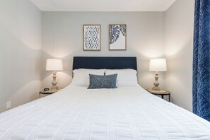 3 chambres, fer et planche à repasser, Wi-Fi gratuit, draps fournis