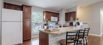 Peaceful Retreat --- PERFECT LOCATION!!!