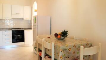 Apartment, 2 Bedrooms, Terrace | Individually decorated, individually furnished