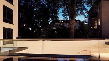 Alberca al aire libre por temporada