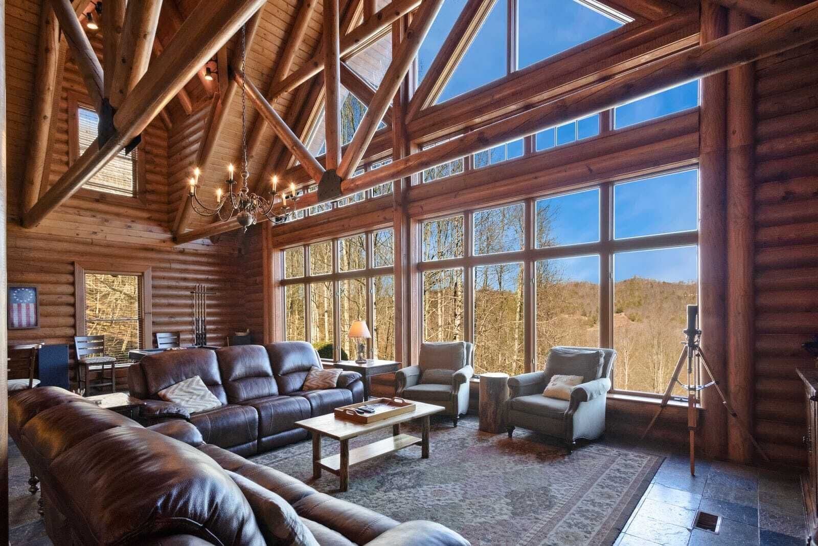 Fernseher, Kamin, DVD-Player, Tischtennisplatte