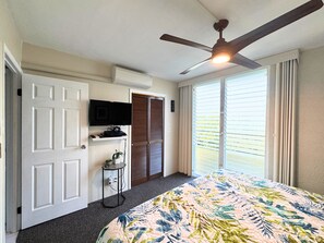 1 bedroom, travel cot, free WiFi, bed sheets