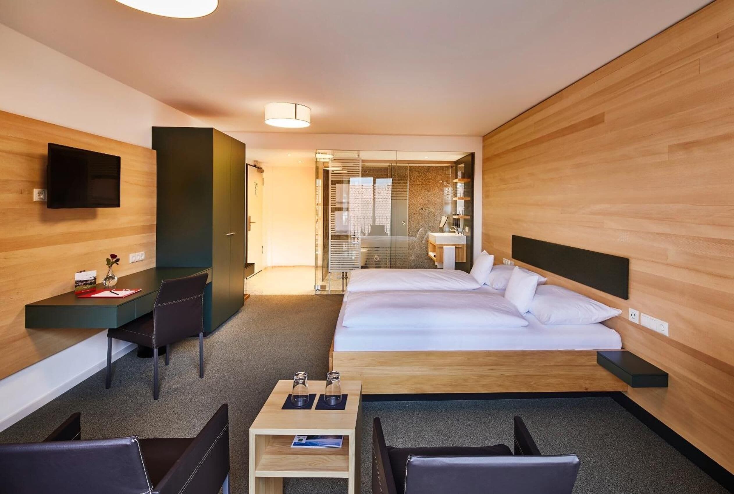 In-room safe, desk, soundproofing, cribs/infant beds