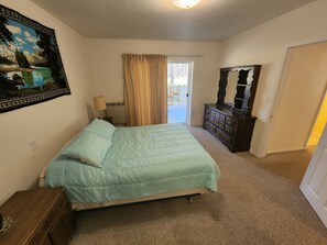 2 habitaciones, cuna de viaje, wifi gratis y ropa de cama 