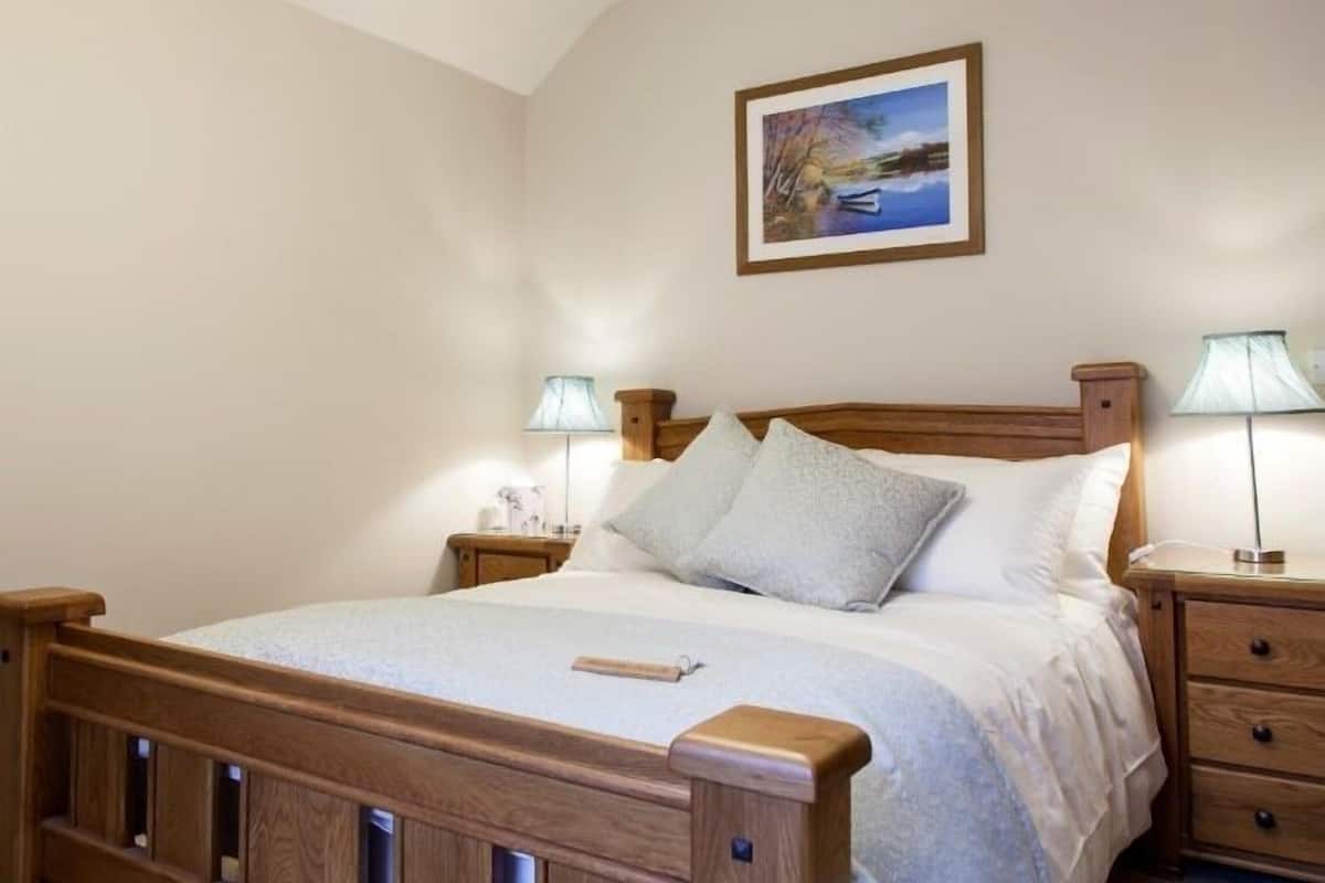 Chambre Double, salle de bains attenante