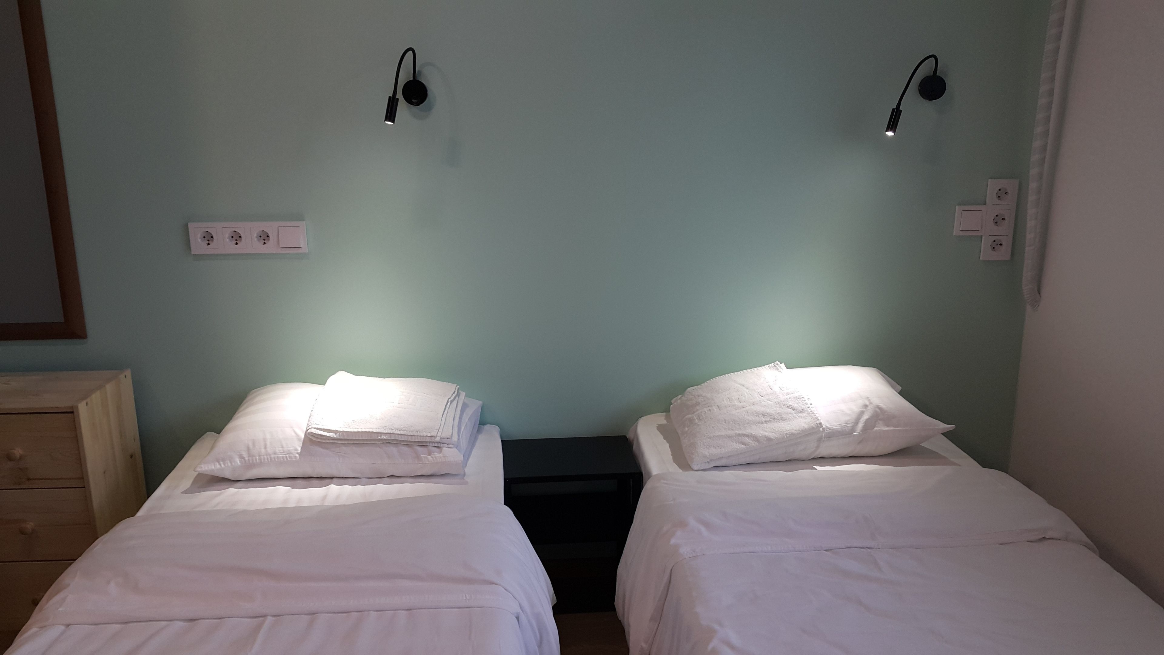 Superior-værelse med dobbeltseng eller 2 enkeltsenge - privat badeværelse - byudsigt | Premium-sengetøj, strygejern/strygebræt, gratis Wi-Fi