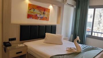 1 bedroom, minibar, in-room safe, soundproofing