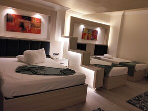 Phòng dành cho gia đình | 1 phòng ngủ, minibar, két bảo mật tại phòng, phòng cách âm 