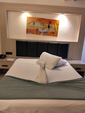 1 chambre, minibar, coffres-forts dans les chambres