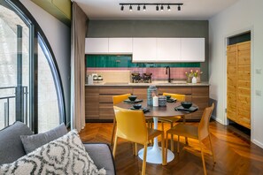 City Apartment, 2 Bedrooms, City View | Private kitchen - Boutique & Comfort in David's Village by FeelHome (Jerusalem)