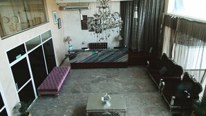 Unclassified image, 5 of 31, button - Kebby's Hotel (Dar es Salaam)