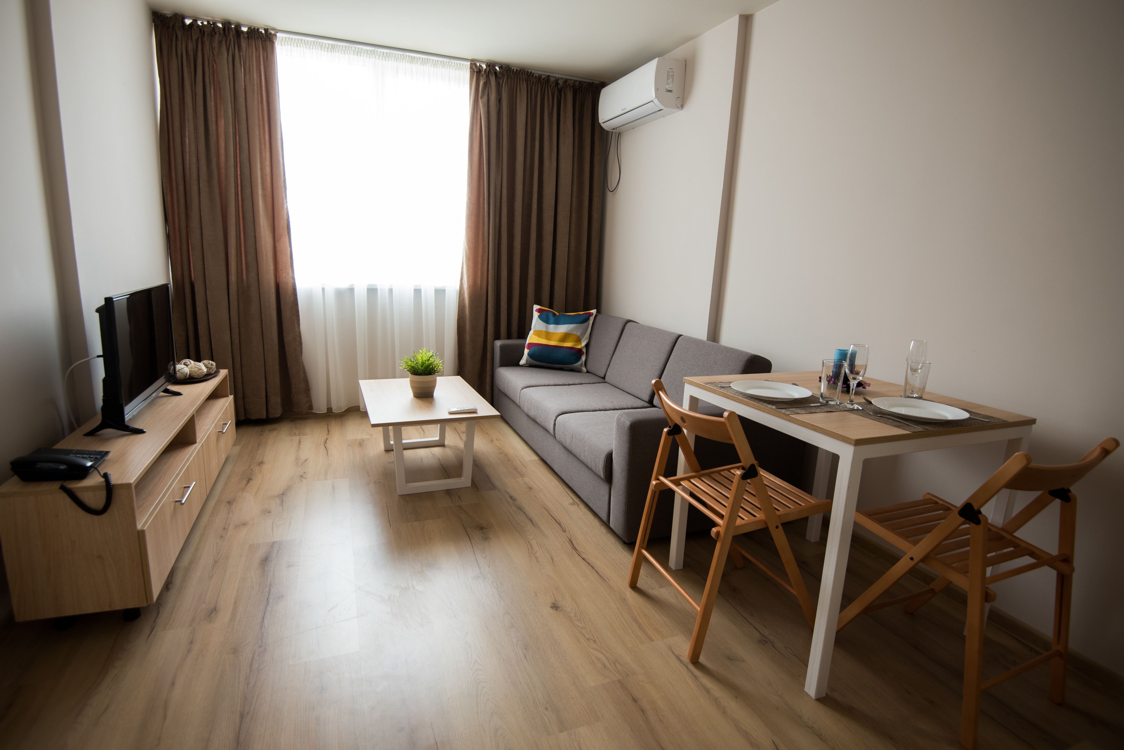 Apartment, 1 Bedroom | Living area