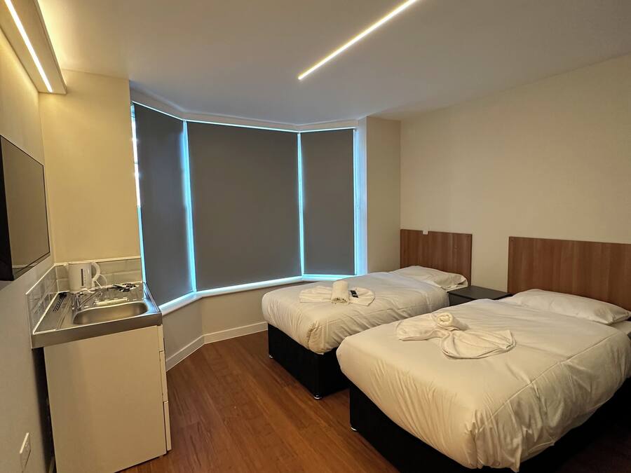 Laptop workspace, iron/ironing board, free WiFi, bed sheets