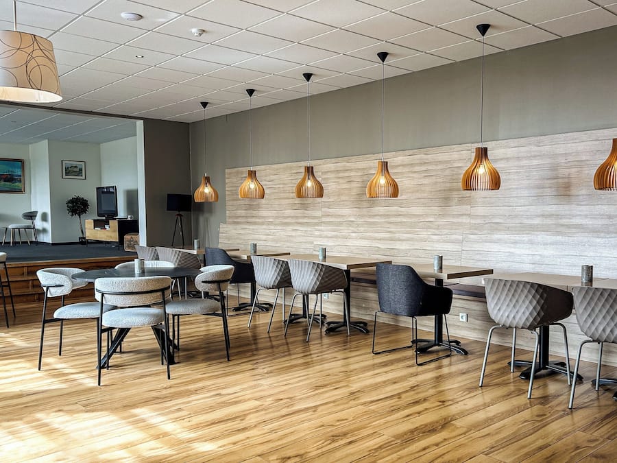 Dagelijks ontbijtbuffet (ISK 2400 per persoon)