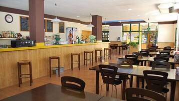 Daily cooked-to-order breakfast for a fee