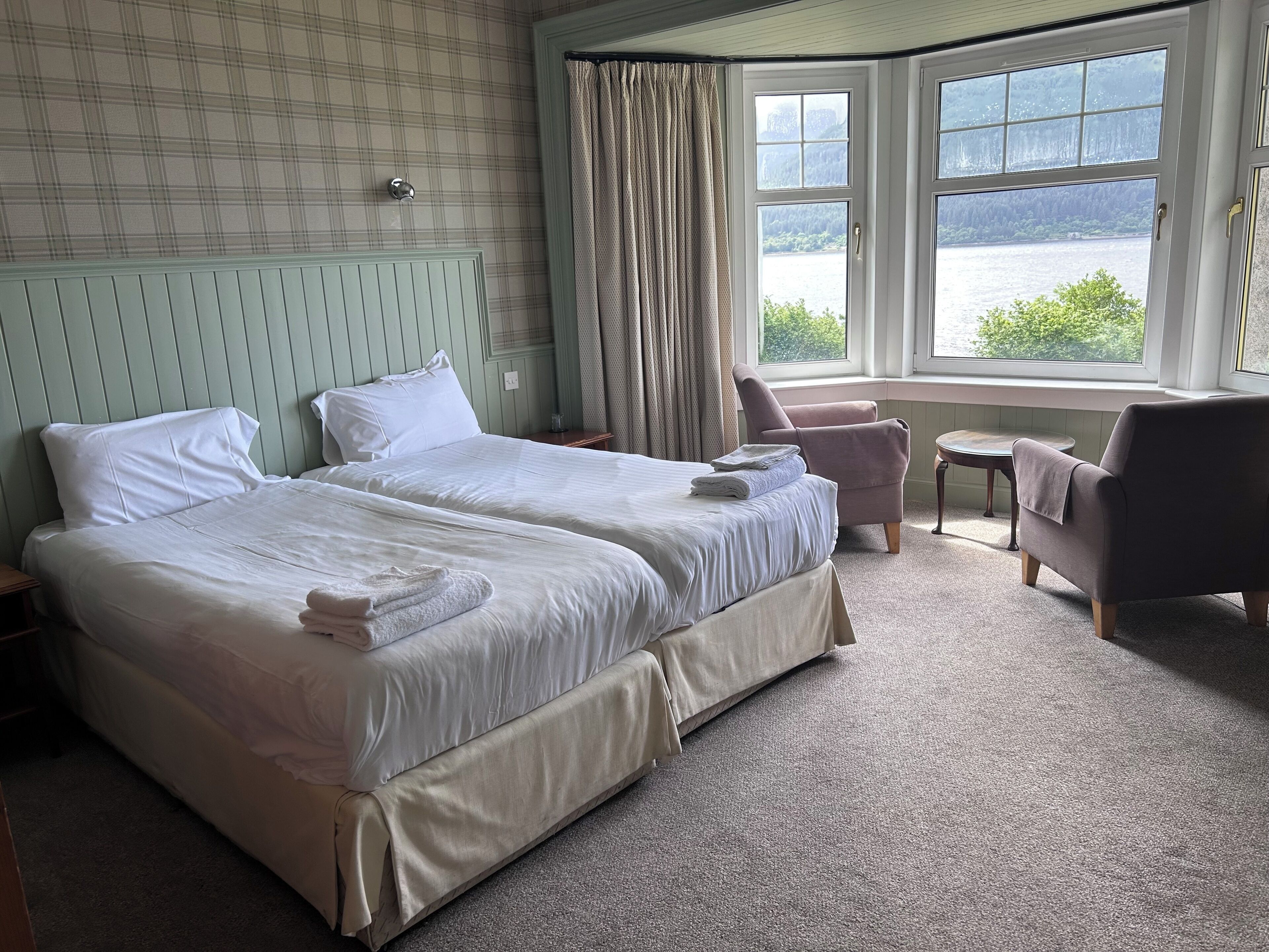 Standard Twin Room with View | Room amenity